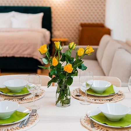 H11 Rooms إسترغوم المظهر الخارجي الصورة